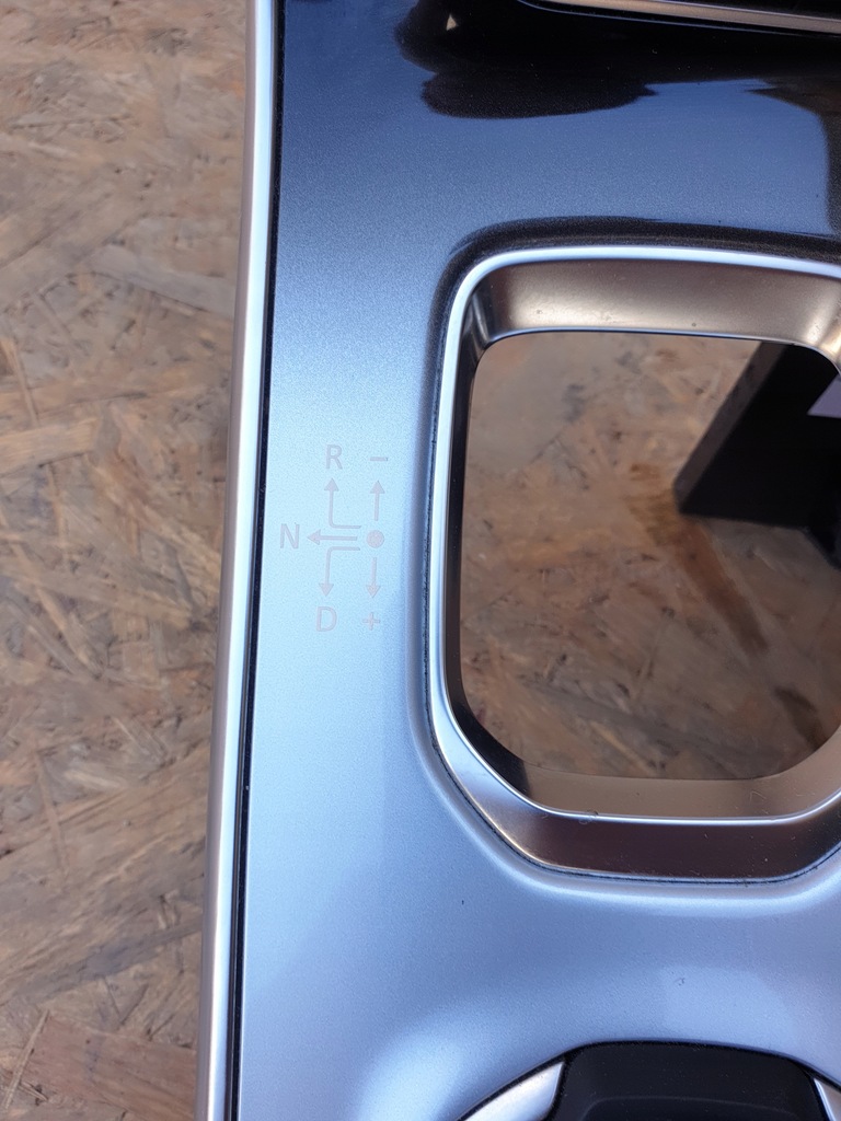 фото №5, Renault espace v панель туннель средний