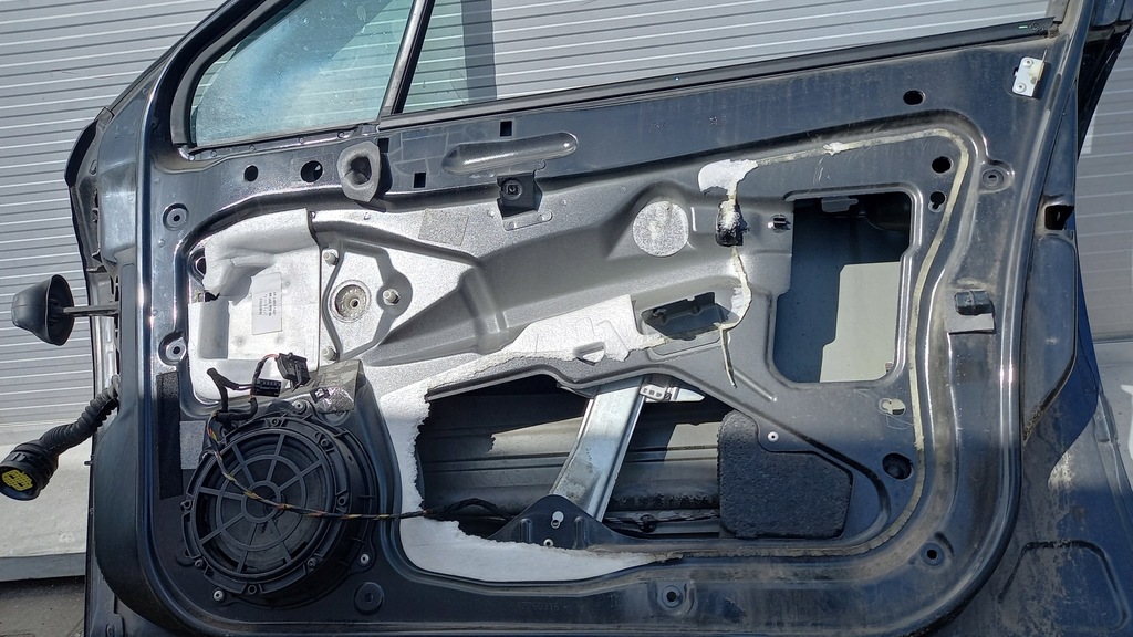 фото №16, Двері праве перед peugeot 407 06 sedan