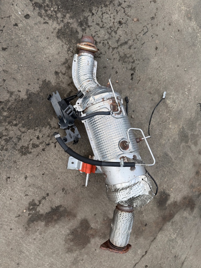 Купити Renault master фільтр часток твердих dpf 200101038r