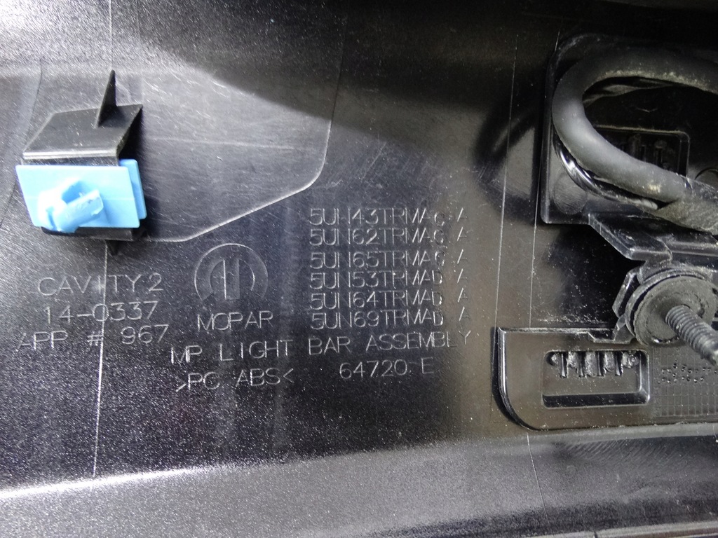 фото №9, Jeep compass ii 16- накладка молдинг крышки 5un43trmac оригинальная