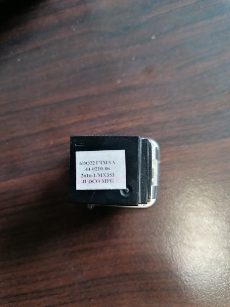 фото №4, Chrysler pacifica 17 кнопка відкривання двері