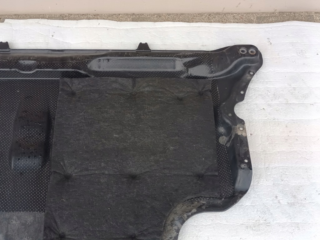 фото №9, Защита плита pod двигатель vw skoda audi seat 3q0 перед a3 s3 карбон