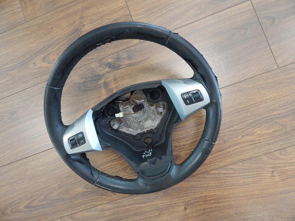 фото №5, Opel corsa d - воздуховод кожа с подогревом oryg