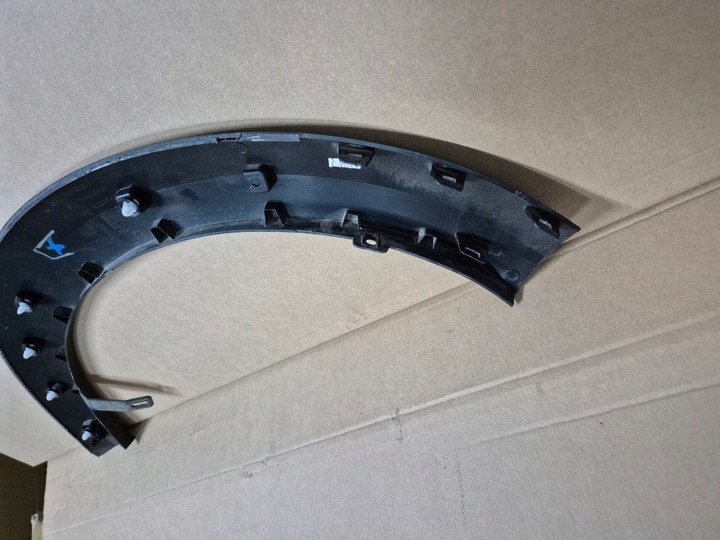 фото №12, Dacia jogger молдинг na крила задній задня правий