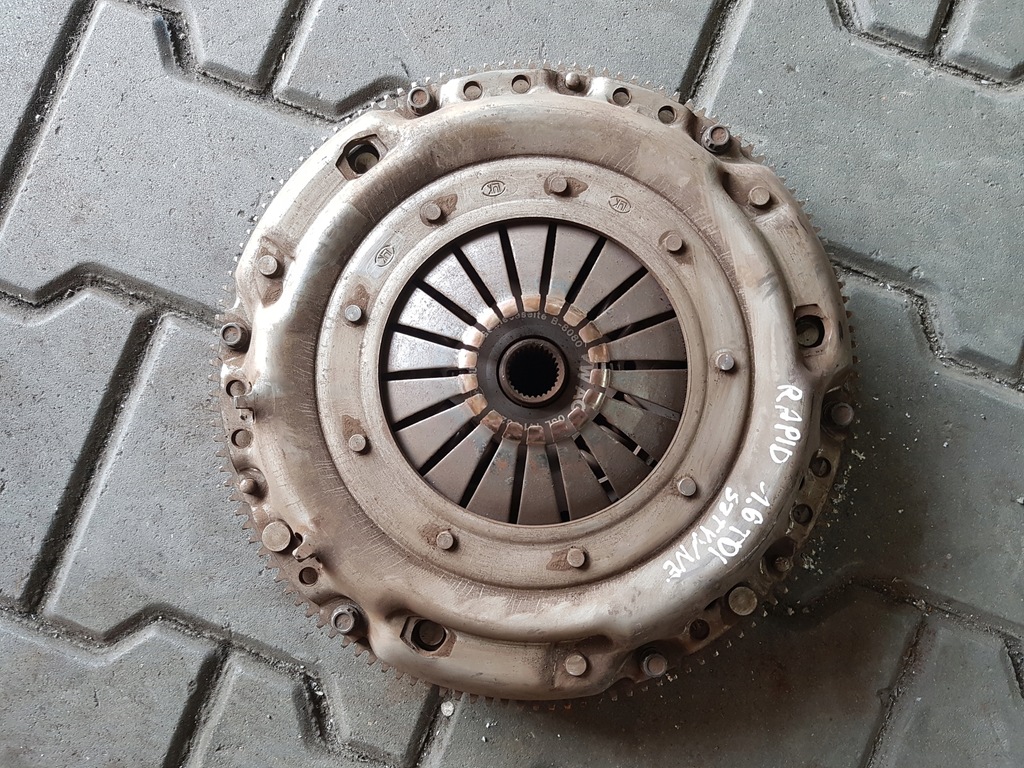 фото №1, Skoda rapid 12r- 1.6 tdi cay сцепление жёсткий