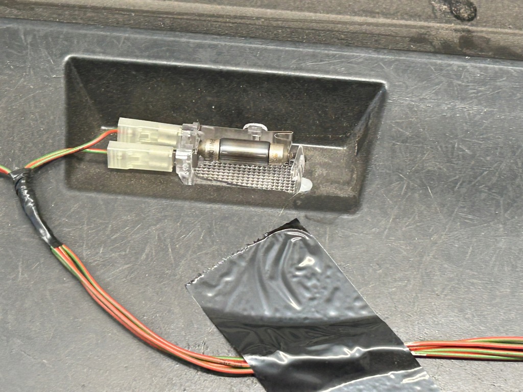 фото №7, Панель приладів верхній бардачки полиця бардачок mercedes actros mp4