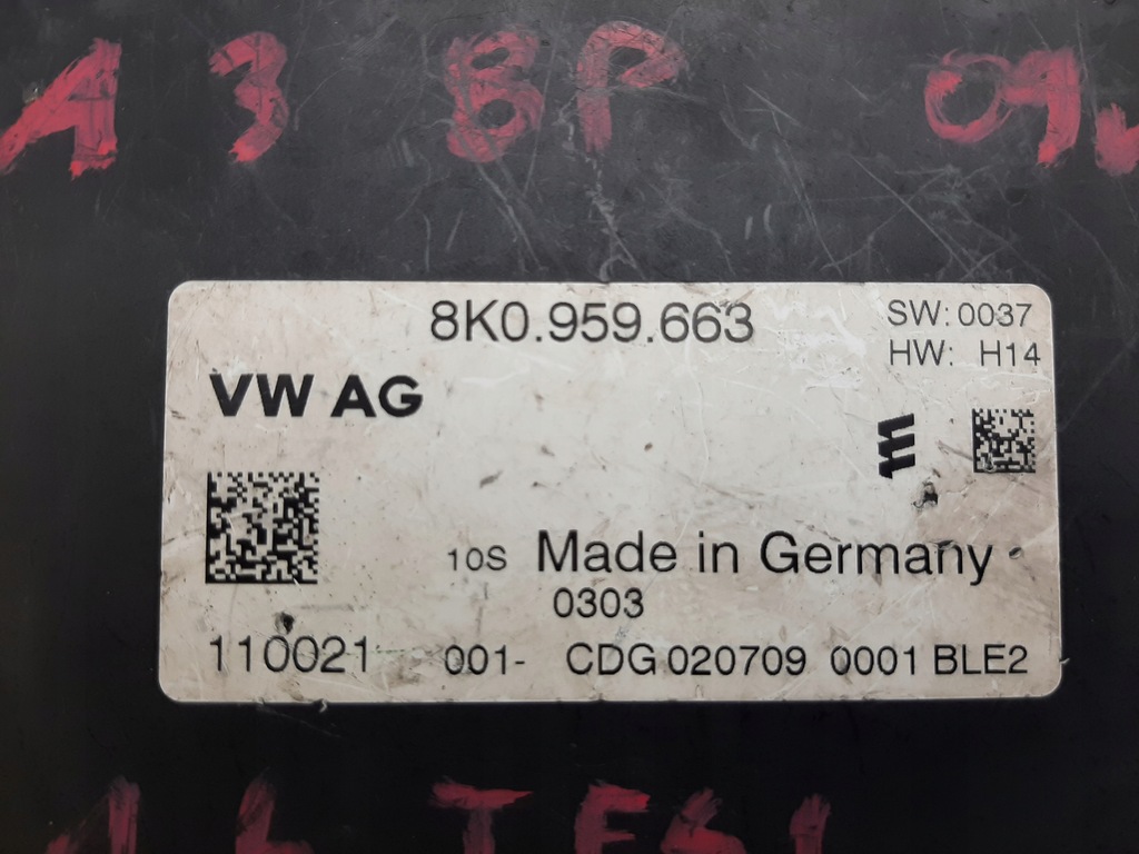 фото №3, Audi a3 8p модуль стабилизатор напряжения 8k0959663