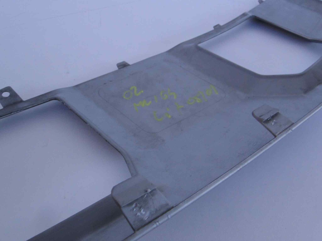 Mercedes ml w164 164 lift накладка бампера перед в Україні