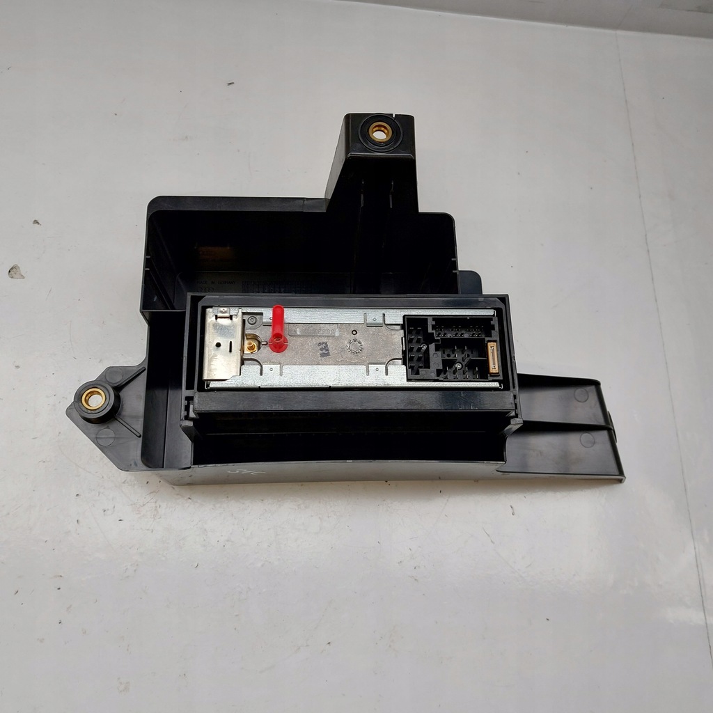 фото №9, Audi a4 b6 считыватель навигации корпус 8e9035201