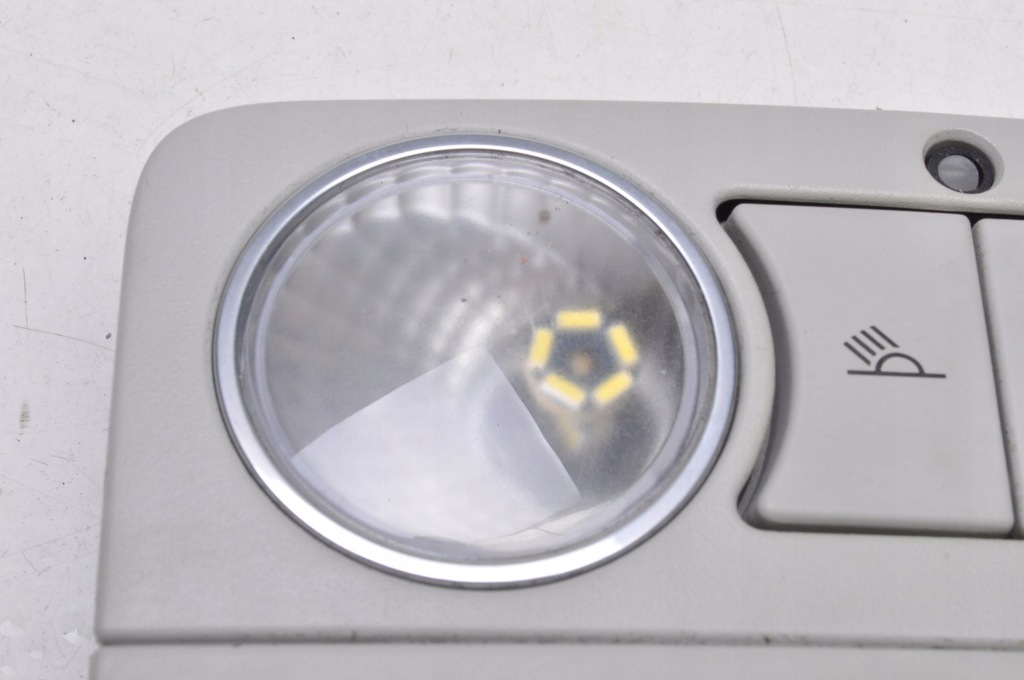 фото №10, Seat leon iii освещение лампа кабины салона 5f0947105l