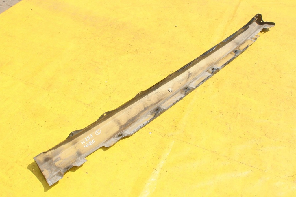 фото №8, Молдинг порог левая mercedes w251 a2516980754