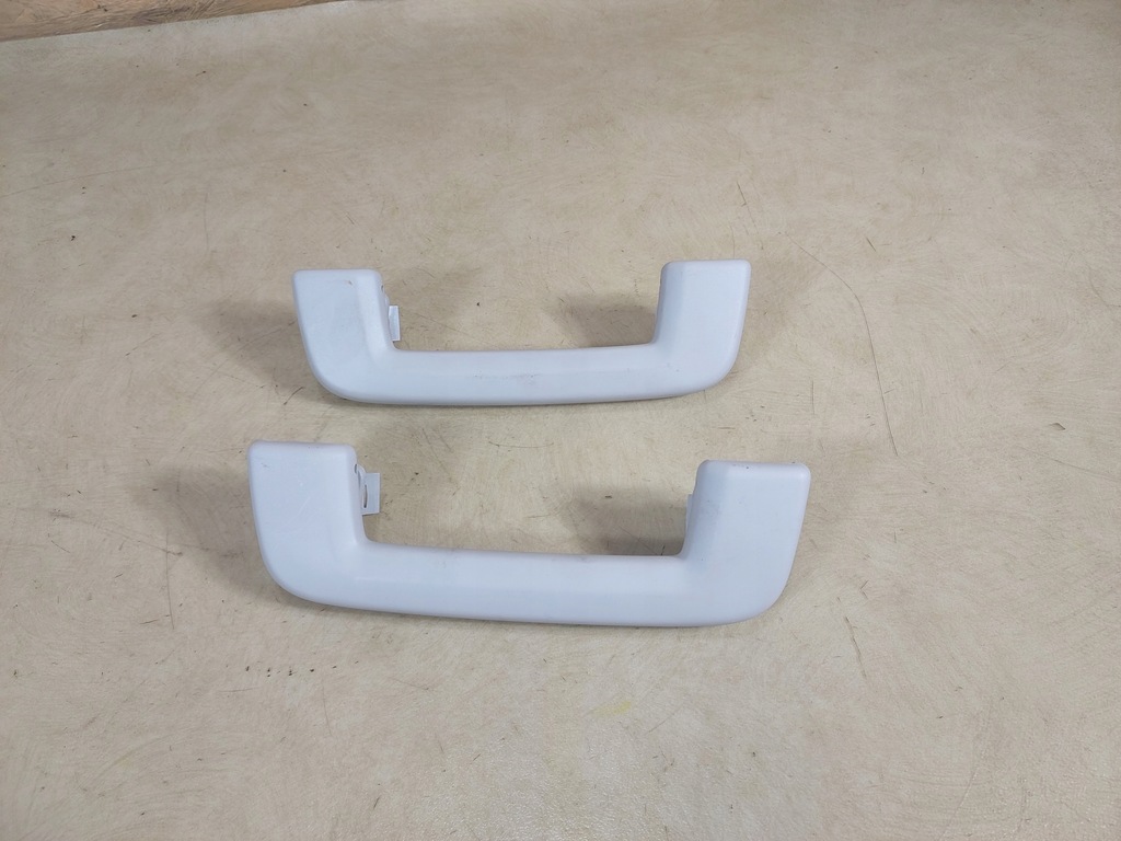 фото №2, Volvo c30 ручка потолочный