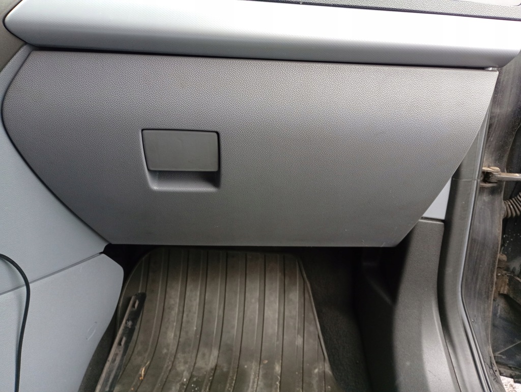 фото №1, Opel astra h 04-10 бардачок пассажира