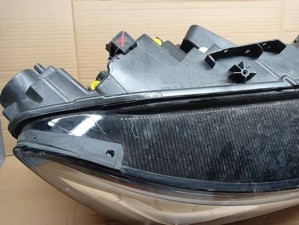 фото №8, M31 лампа передня права vw id.4 id.5 full led 11b941036m