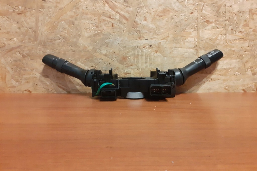 Перемикачі lexus ct zwa10_ 173832 2016 Зі Шроту