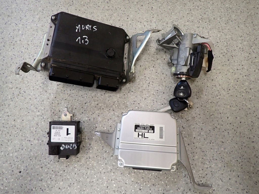 фото №11, Toyota auris 10-1.33 1nr набор стартовый замок зажигания
