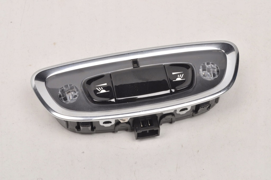 фото №1, Volvo xc60 ii s60 iii v60 освітлення лампа кабіни салону 31694120