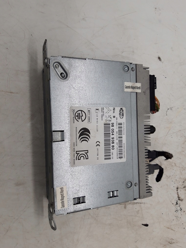 фото №1, Peugeot 208 2012- радио 9805493880