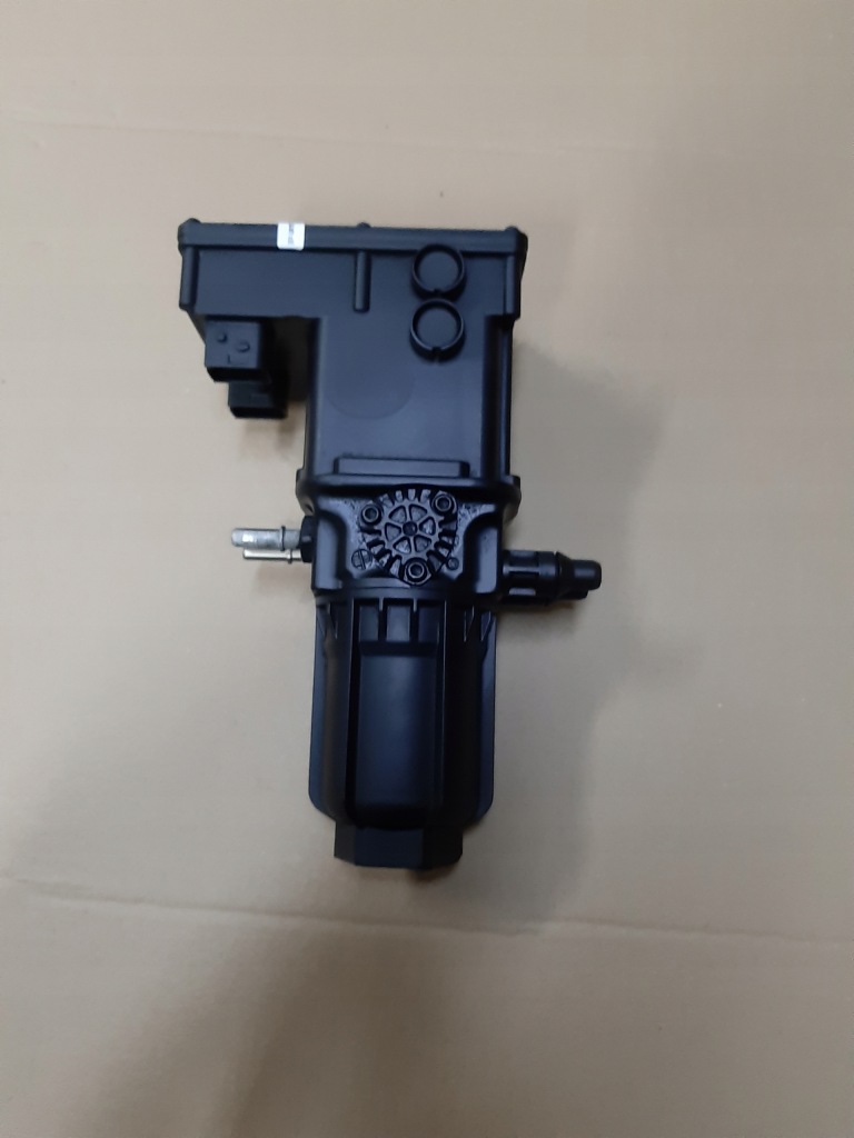 Mercedes actros euro 6 насос adblue a0001405978 с Разборки