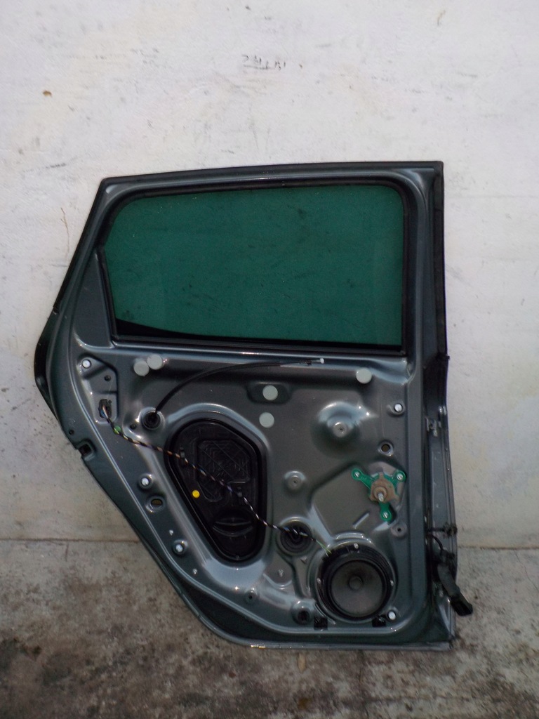 фото №10, Seat arona 17- дверь задняя задние kpl