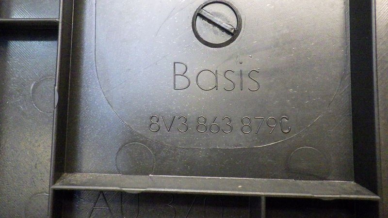 фото №7, Обивка багажника левый задняя audi a3 8v 3d 8v3863879c