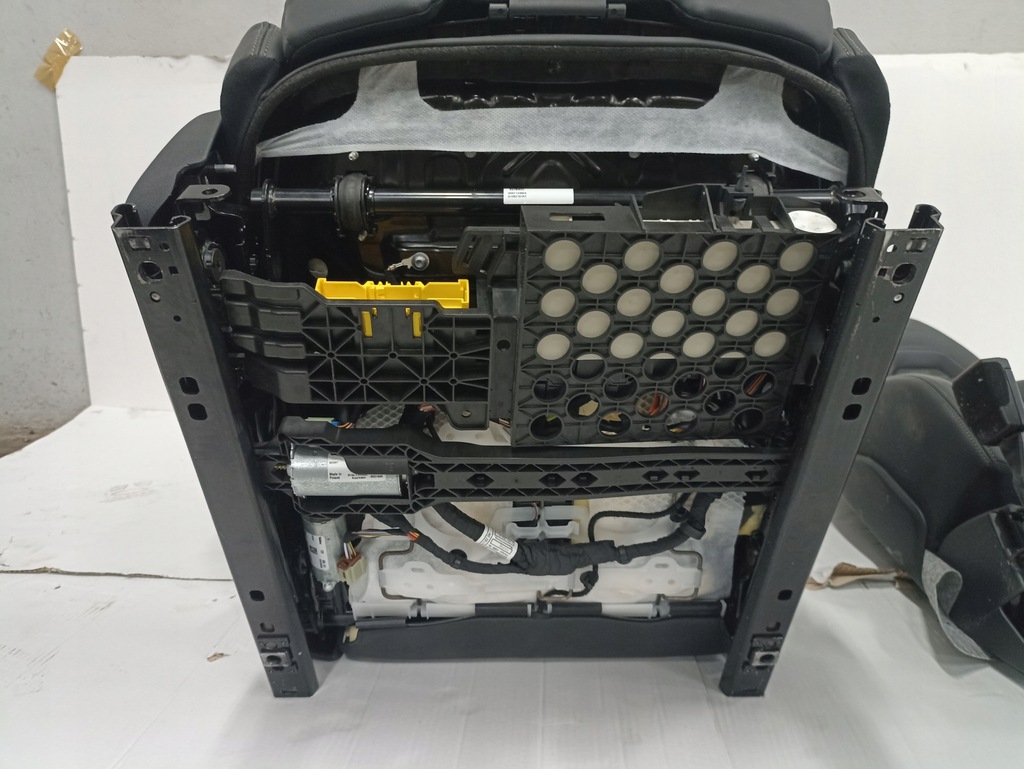 фото №12, Салон шкіра bmw g15 сидіння заднє сидіння обшивки sport jak nowe