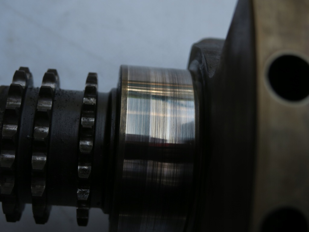 Wał двигателя 4,5 v8 porsche cayenne 1 1 7l5 02- Оригинал