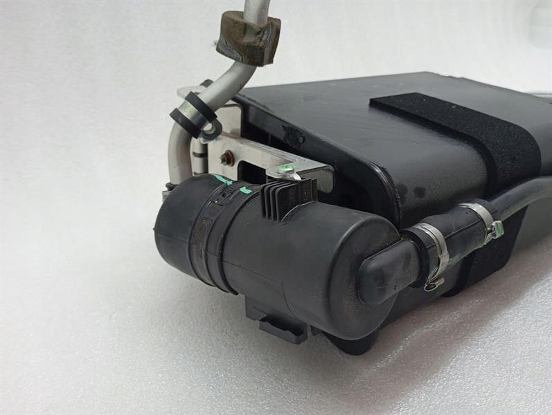 Бак ferrari california t f149 14-17 310413 бак evap Недорого