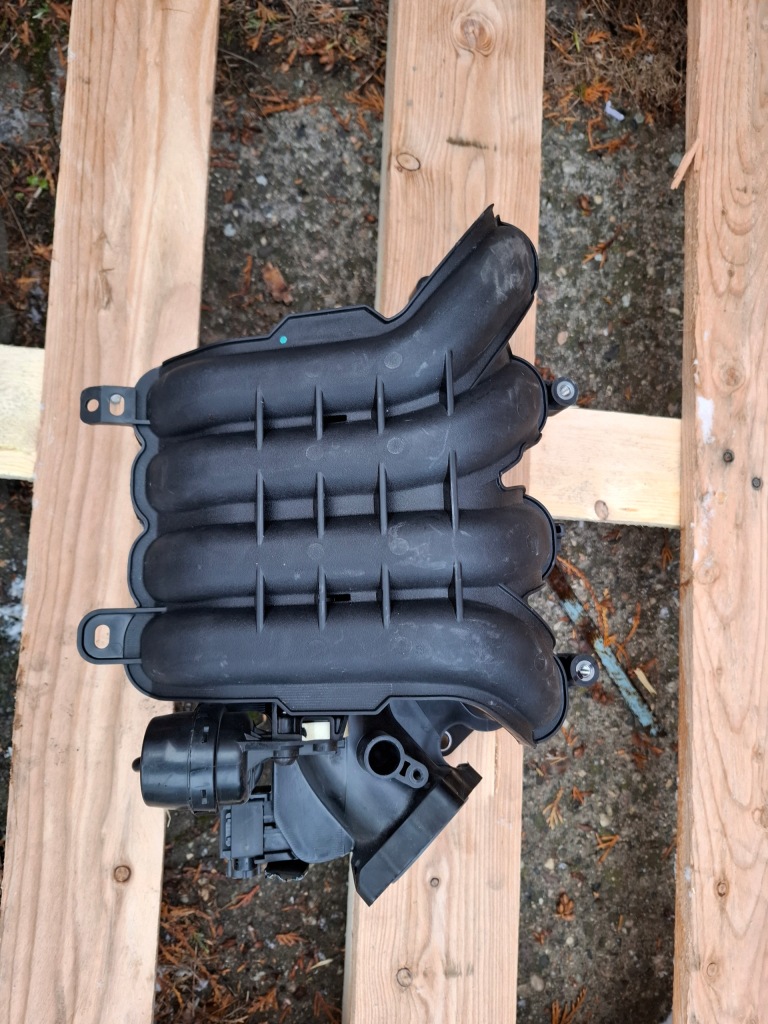 фото №1, Kia stonic колектор всмоктуючий 1.4 mpi mahle g4lc