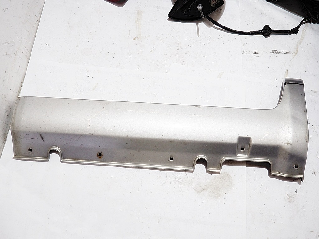 фото №1, Sportage ii молдинг порог левая задняя 87763-0z000