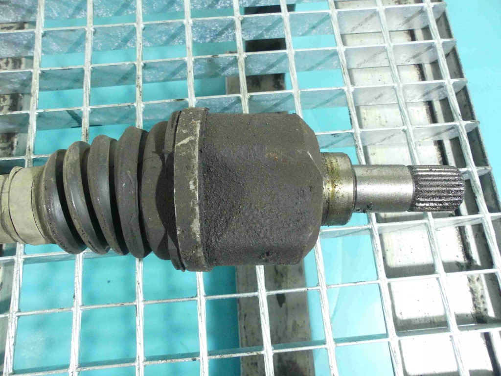 фото №3, Привідний вал ліва peugeot partner ii 1.6 hdi