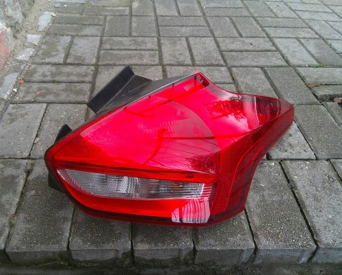 Купить Ford focus mk3 рестайлинг  14+ hb правый  задняя фара led оригинал