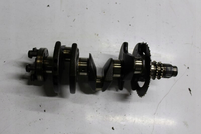 Купити Mitsubishi оригінальний номер me 102601 wał колінчастий