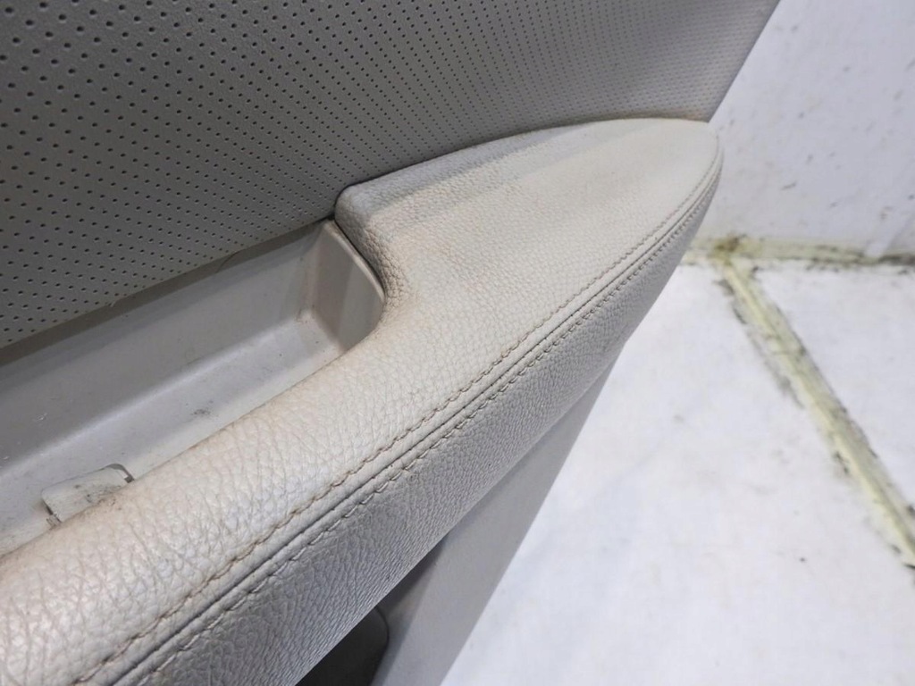 фото №7, Обивка дверь правый задняя subaru outback iv s73508400