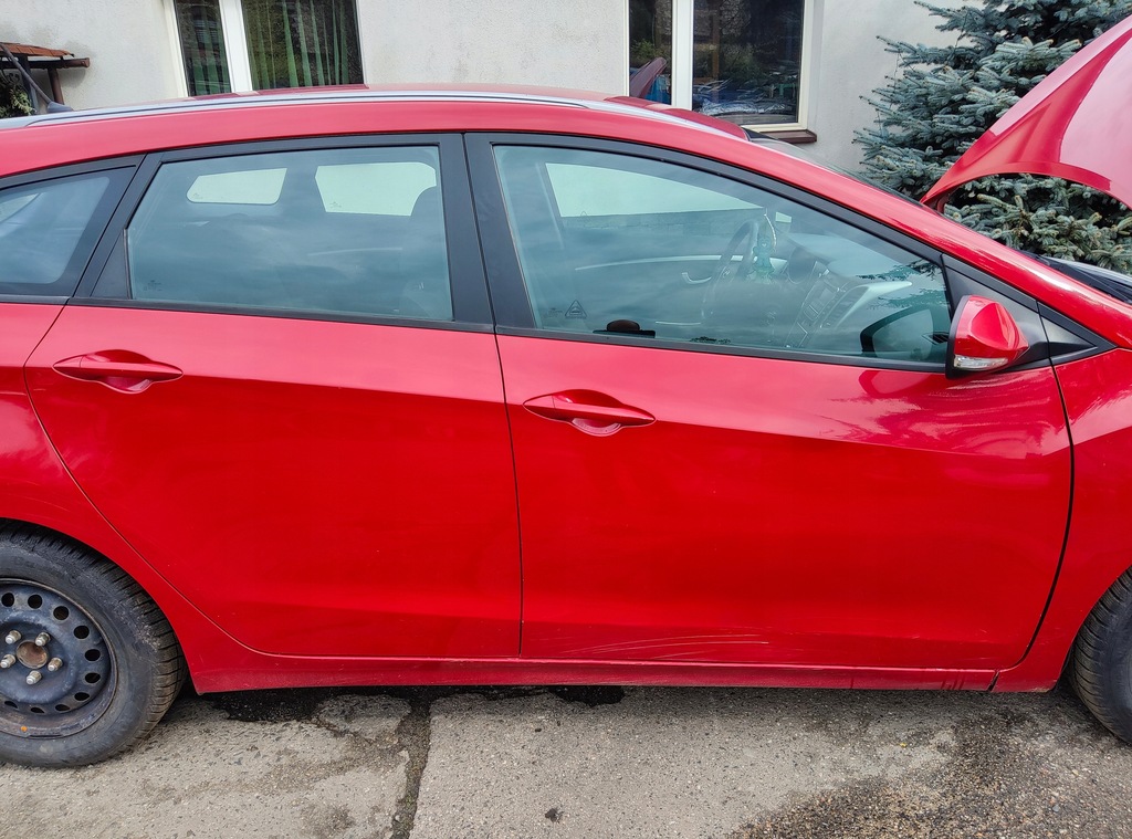 фото №1, Hyundai i30 ii kombi дверь задняя задние правое twr