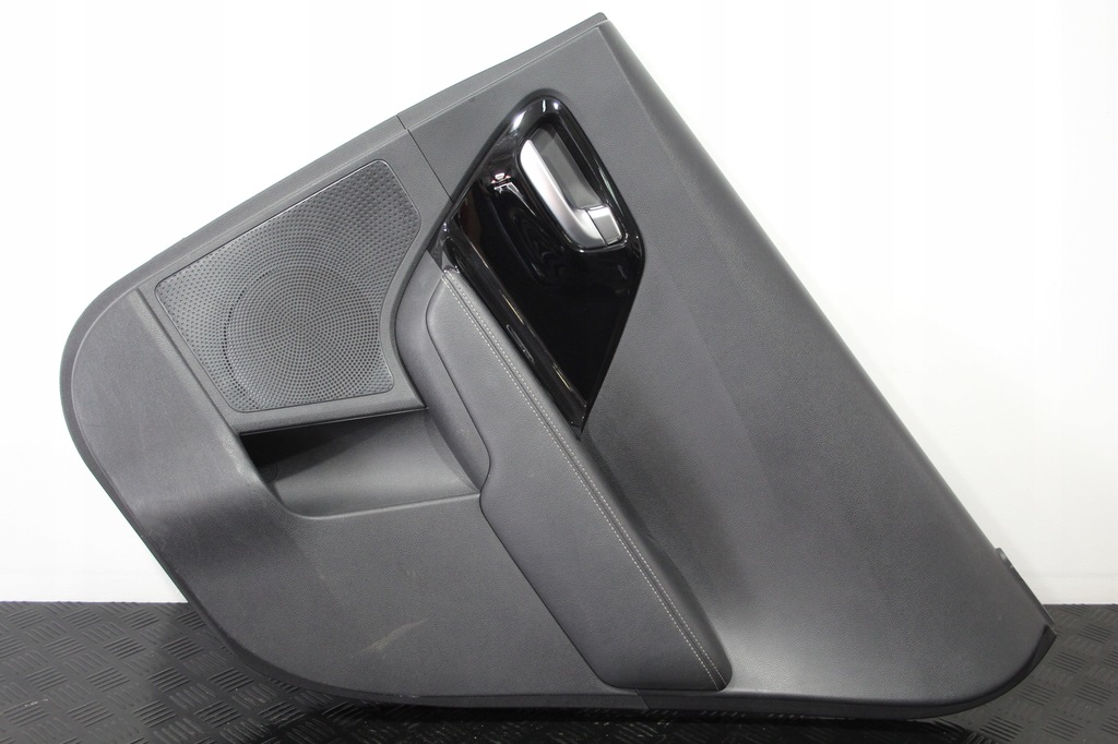 фото №1, Обшивка дверь правый задняя kia niro 1 i lift