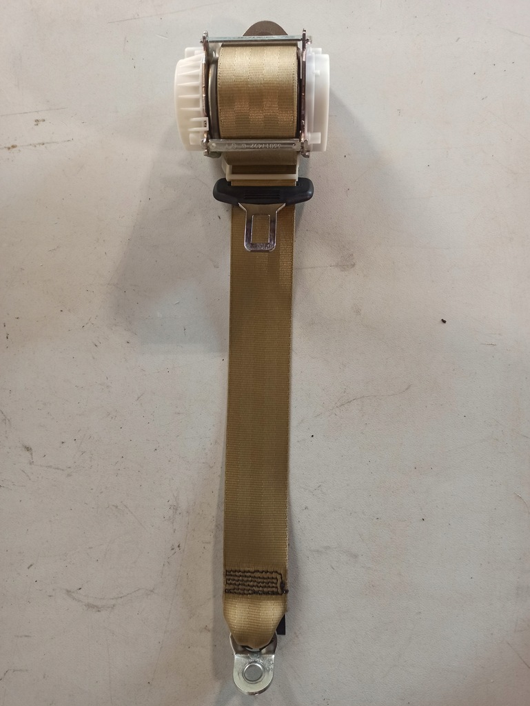 фото №1, Pas безпеки задня beż audi a3 8p 8p0857805