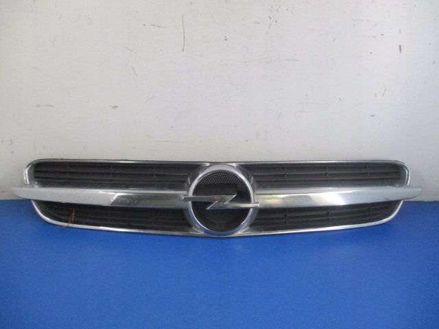 фото №1, Opel vectra c решітка радіатора решітка радіатора значок 13106811