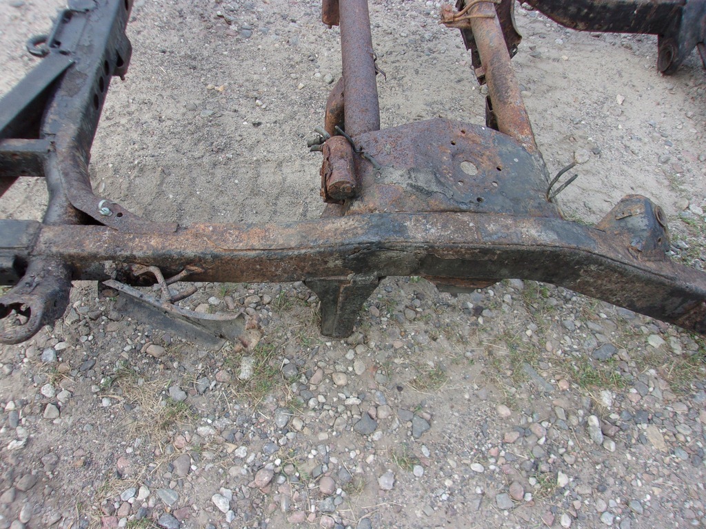 фото №8, Рама опорний короткий шасі - mitsubishi pajero ii 3d