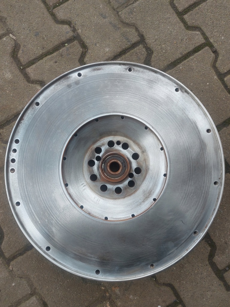 фото №1, Scania 4 колесо маховик