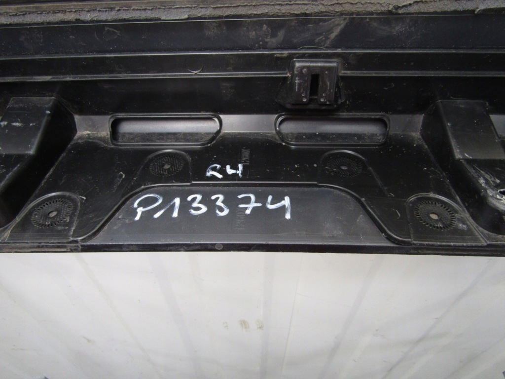 фото №13, Молдинг порог правая cupra born 21- порог 10e