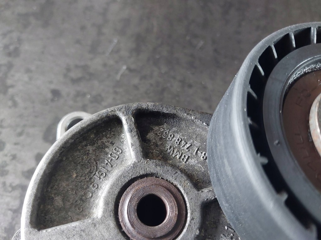 Купити Натягувач ремінь генератора bmw 5 e39 523i m52b25 256s3 170km 1748832