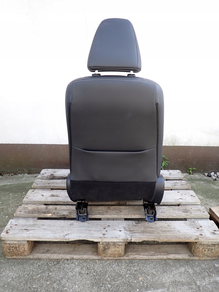 фото №6, Сиденье пассажира левый полукожа lexus is iii 200t 300 po lift 2018 europa