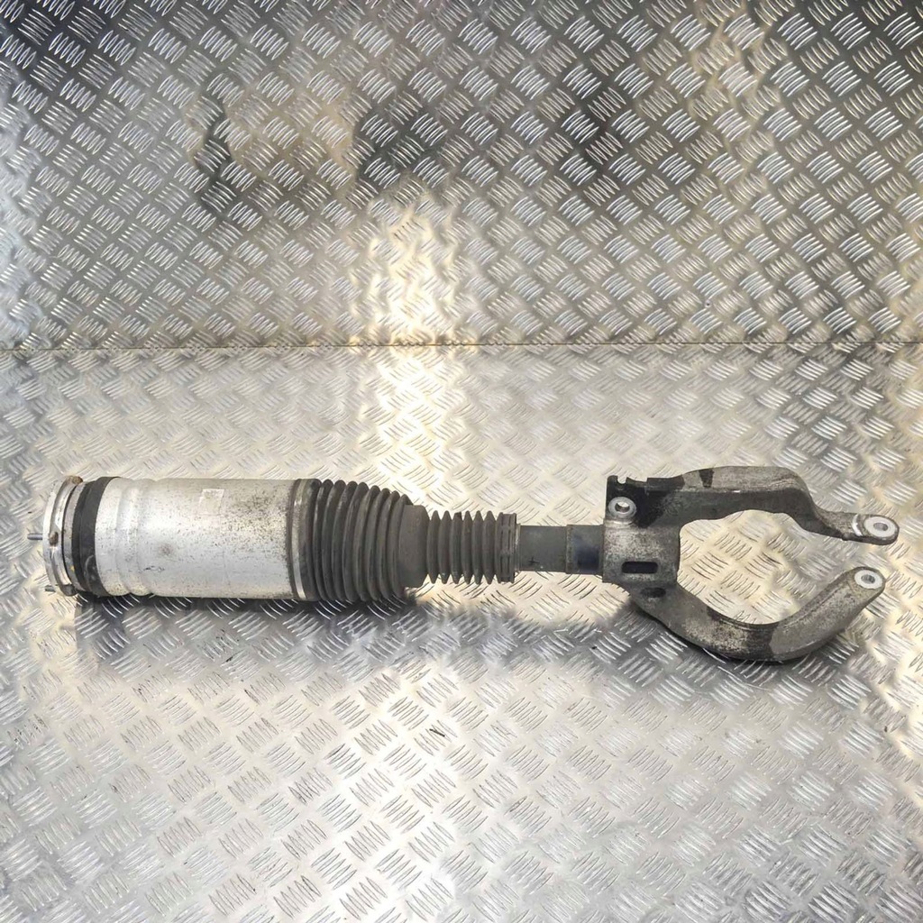 фото №2, Land rover range rover l405 2017 левая сторона амортизатор передний