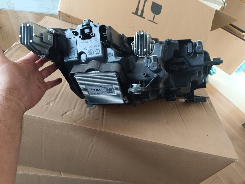 фото №9, Лампа skoda octavia iv перед передня 5e4941015a