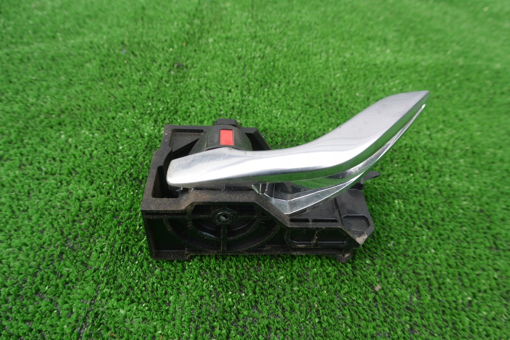 фото №2, Ручка дверь внутренняя левая перед mazda cx9 ii eu