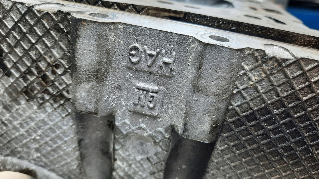 фото №7, Головка двигуна 55561003 opel vectra c 2.2b 16v