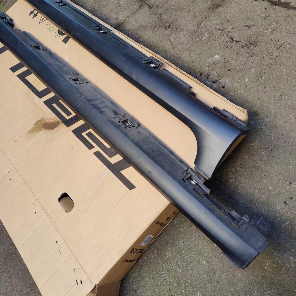 фото №1, Citroen c3 iii накладка молдинг поріг права ліва