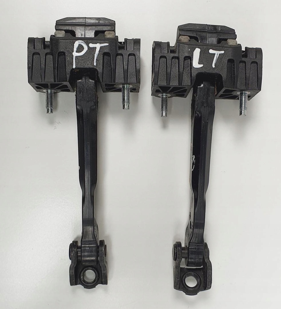 фото №6, Обмежувач двері задня volvo xc70 ii 31217754