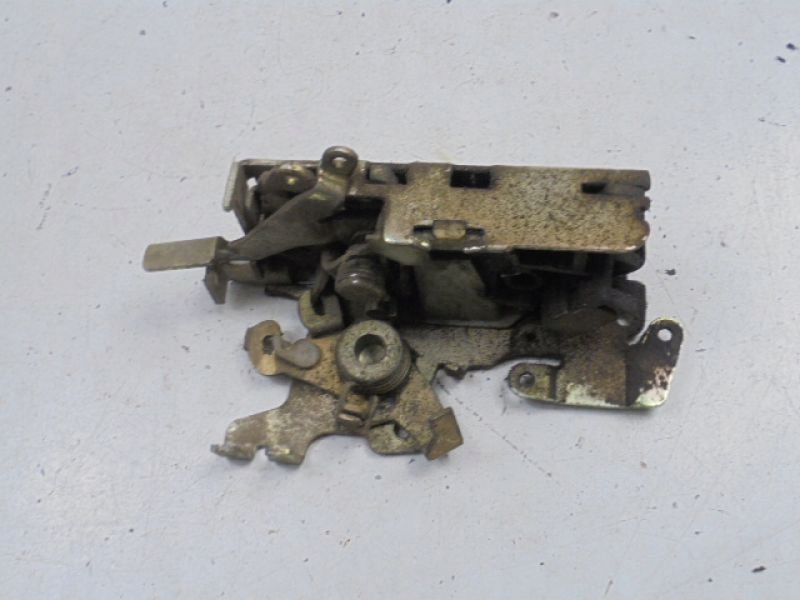 фото №5, Vito 1 w638 замок дверь перед левый 9017200135